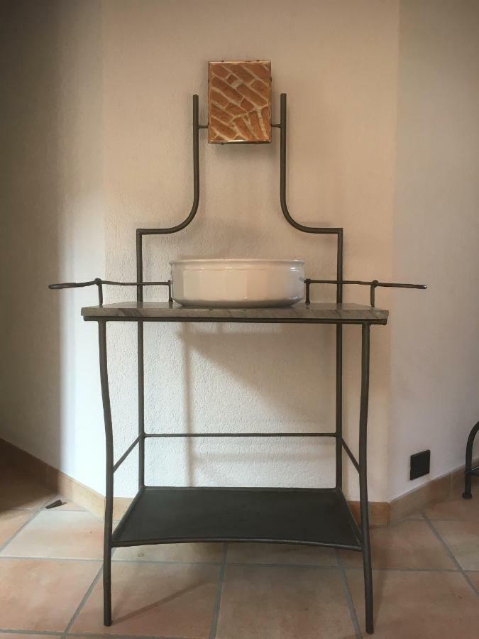 Castello Della Bastia Hotel Balocco Екстериор снимка
